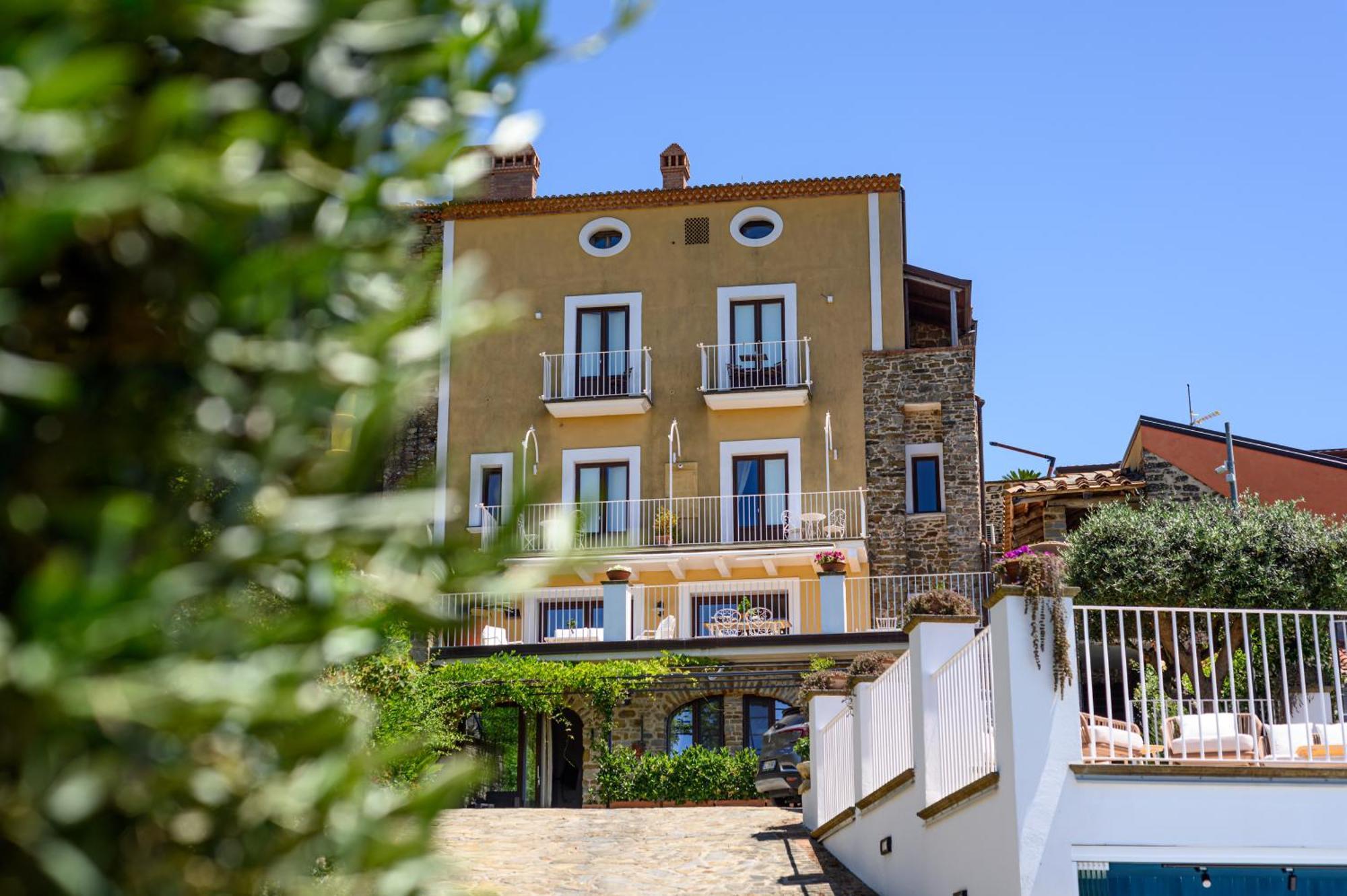 Palazzo Gargano 호텔 프리냐노 칠렌토 외부 사진